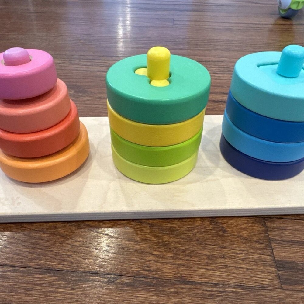 Lovevery Twist Pivot Pattern Puzzle Investigator Toy Montessori Wooden